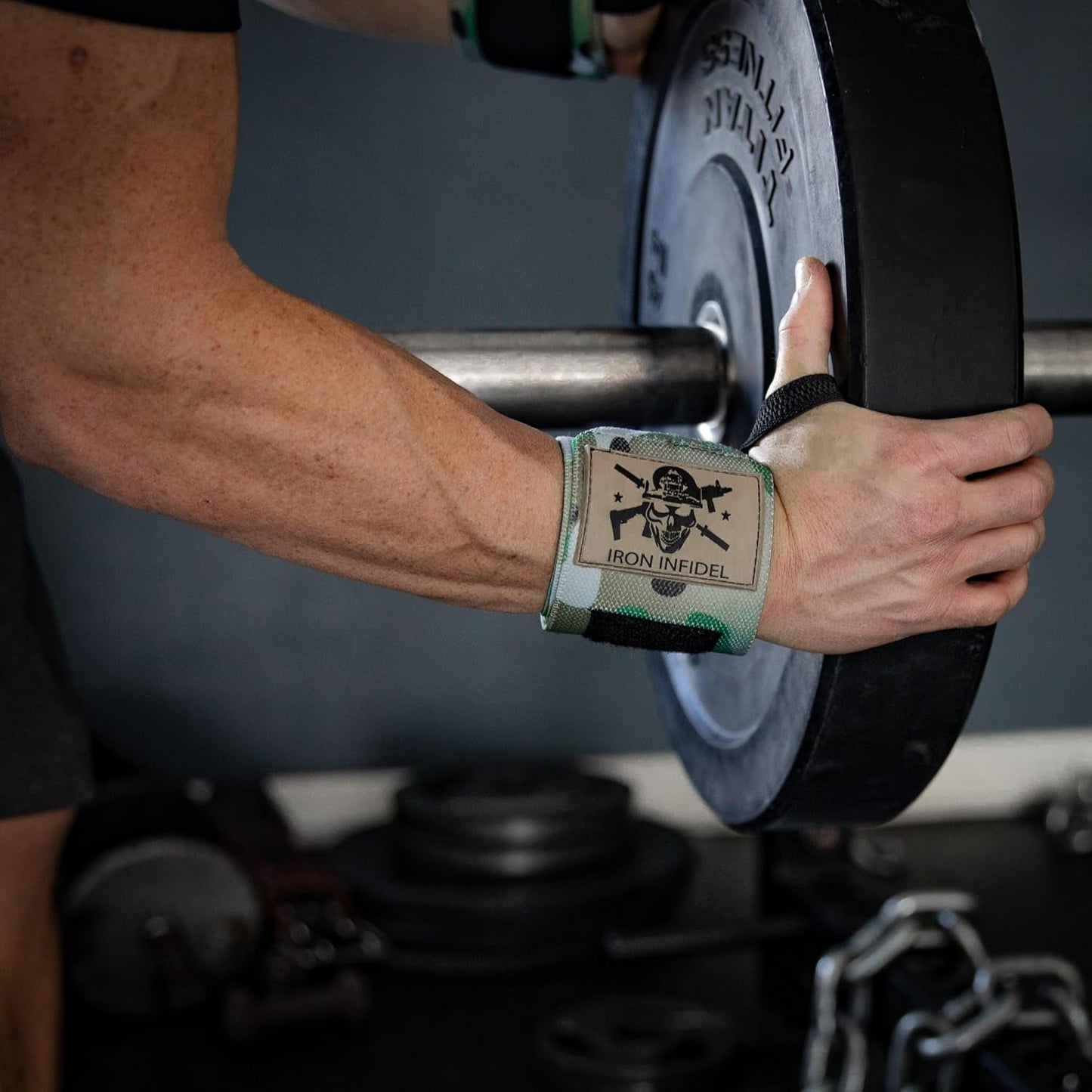 Wrist Wraps for Weightlifting - 18" and 24" Heavy Duty Support for Working Out, Gym Accessories for Men - Sunday Runner’s